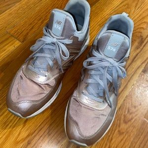 574 Rose Gold Metallic Sneakers